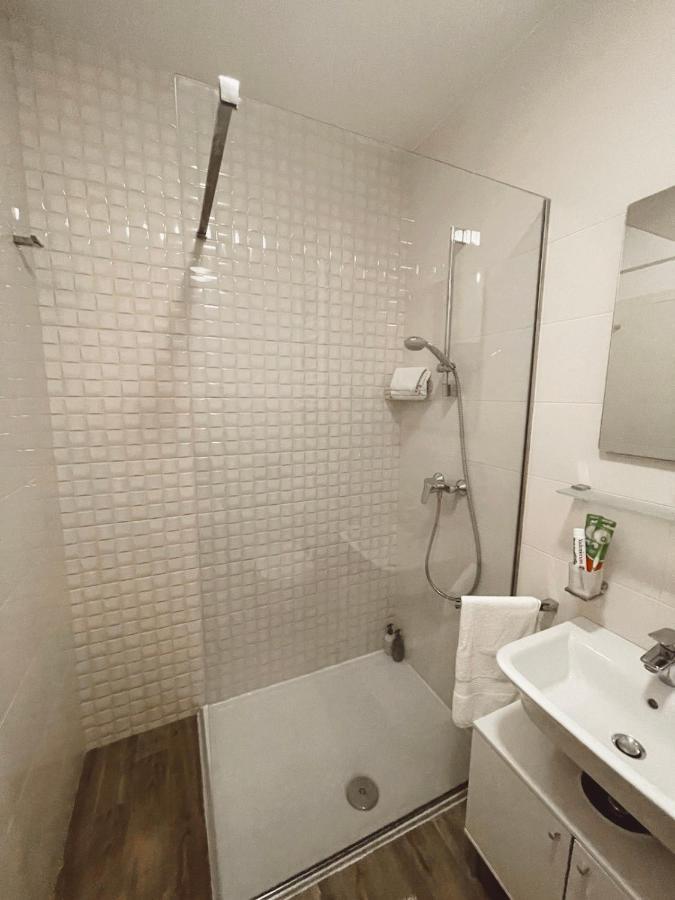 Aura City Apartment Podgoriţa Exterior foto