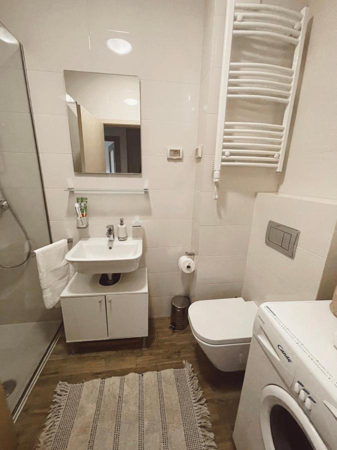 Aura City Apartment Podgoriţa Exterior foto
